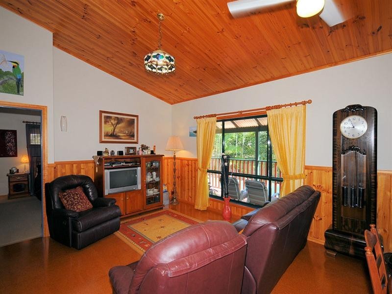 52 Sempfs Road, Dundowran Beach QLD 4655