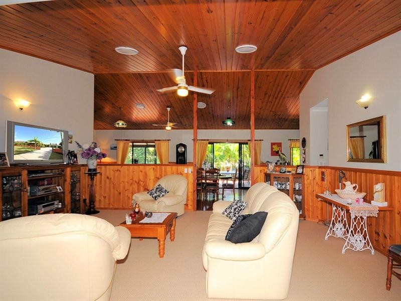 52 Sempfs Road, Dundowran Beach QLD 4655