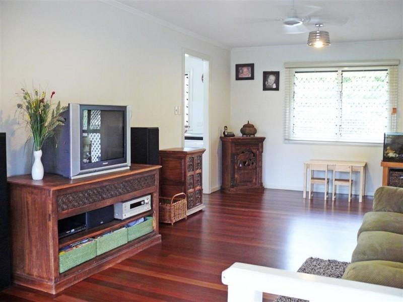 19 Truro Street, Torquay QLD 4655