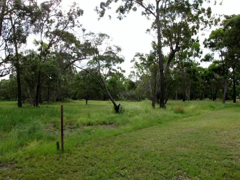 43 Ladbroke Crescent, Urangan QLD 4655