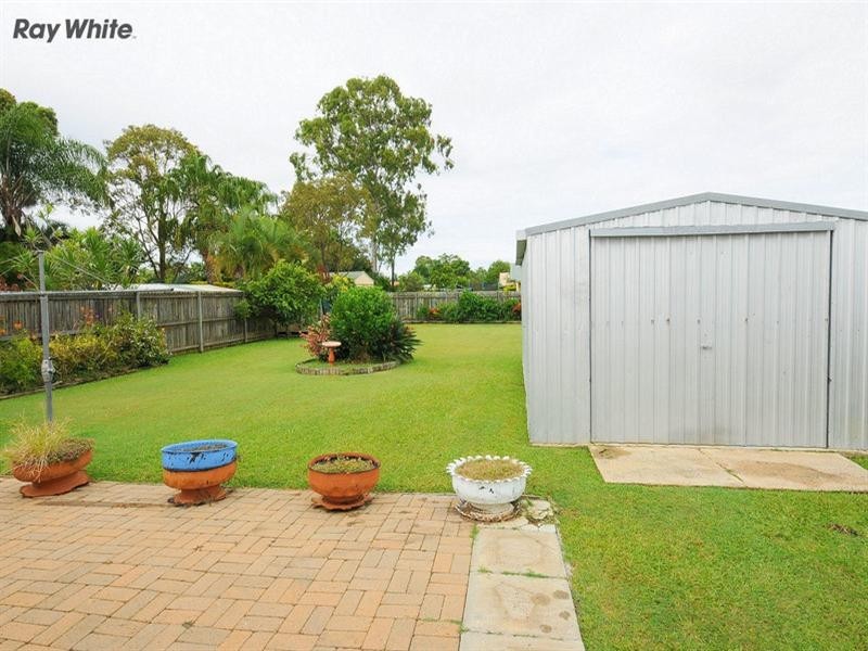 8 Rankin Street, Point Vernon QLD 4655