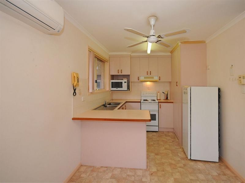 8 Rankin Street, Point Vernon QLD 4655