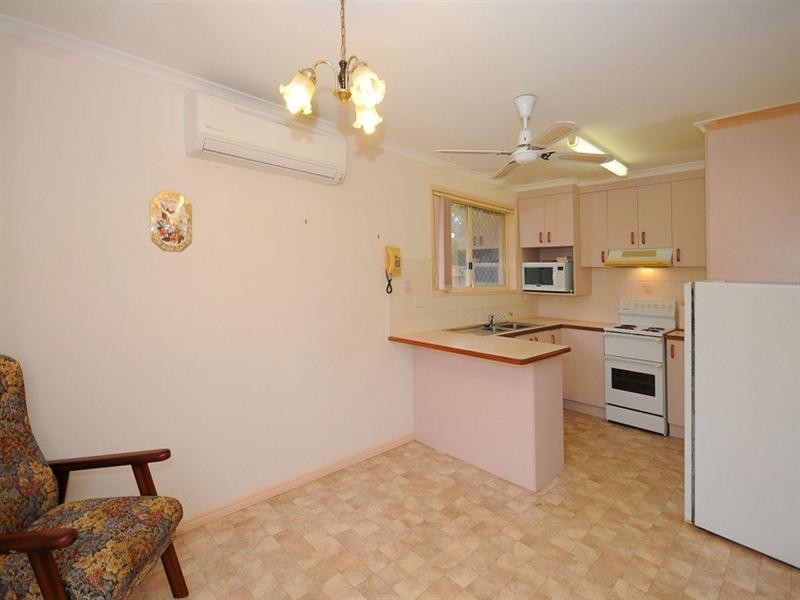 8 Rankin Street, Point Vernon QLD 4655