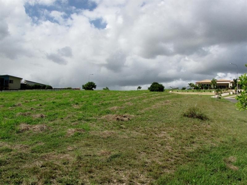 27 Highview Drive, Craignish QLD 4655