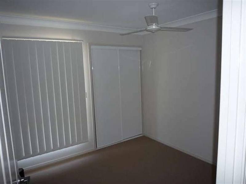 3 BUSHLARK Avenue, Eli Waters QLD 4655