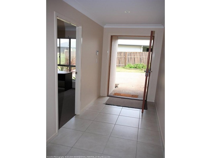 23 Bay Breeze Close, Wondunna QLD 4655