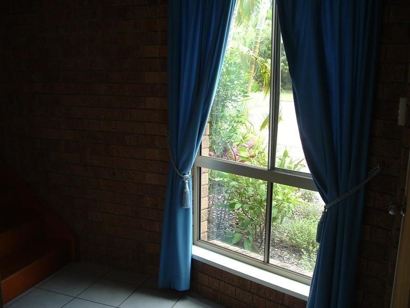 4/448 Charlton Esplanade, Torquay QLD 4655