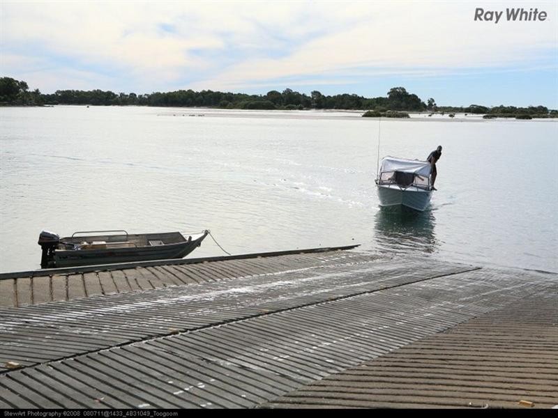 75 Moreton Street, Toogoom QLD 4655