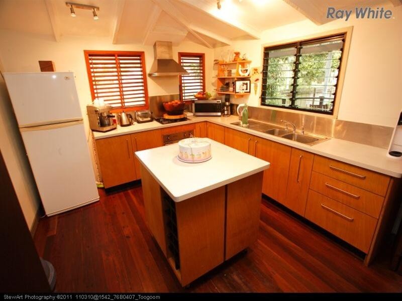 75 Moreton Street, Toogoom QLD 4655