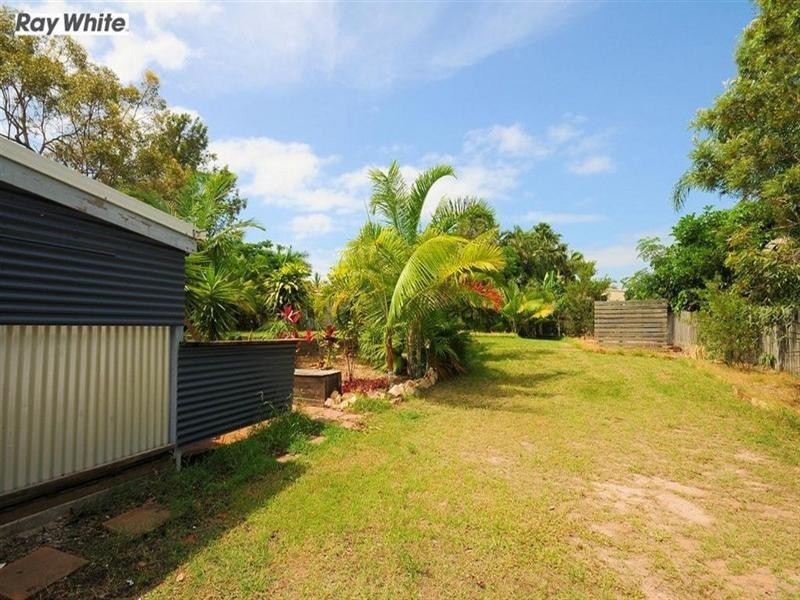 745 Boat Harbour Drive, Urangan QLD 4655