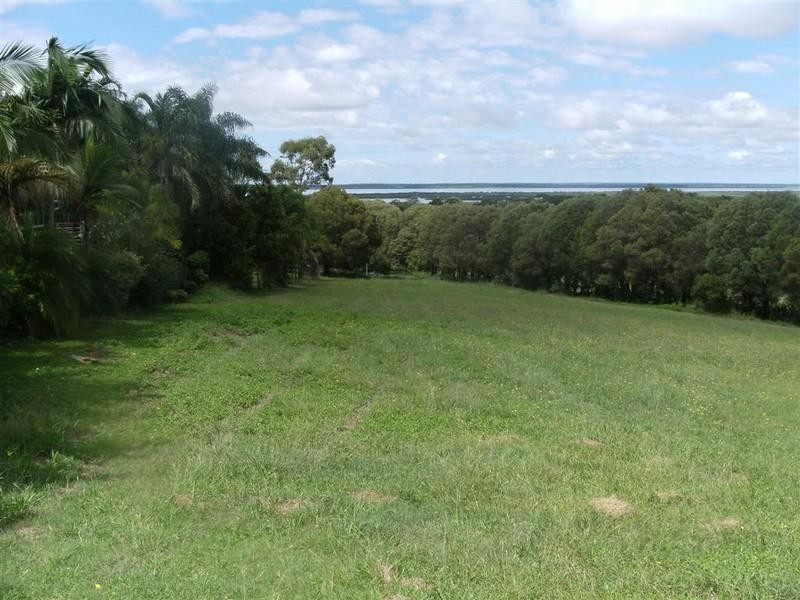 25 Tradewind Close, River Heads QLD 4655