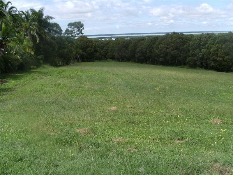 25 Tradewind Close, River Heads QLD 4655