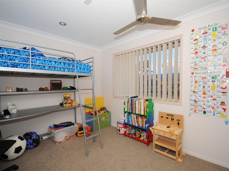 61 St Joseph Drive, Urraween QLD 4655