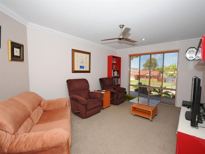 61 St Joseph Drive, Urraween QLD 4655