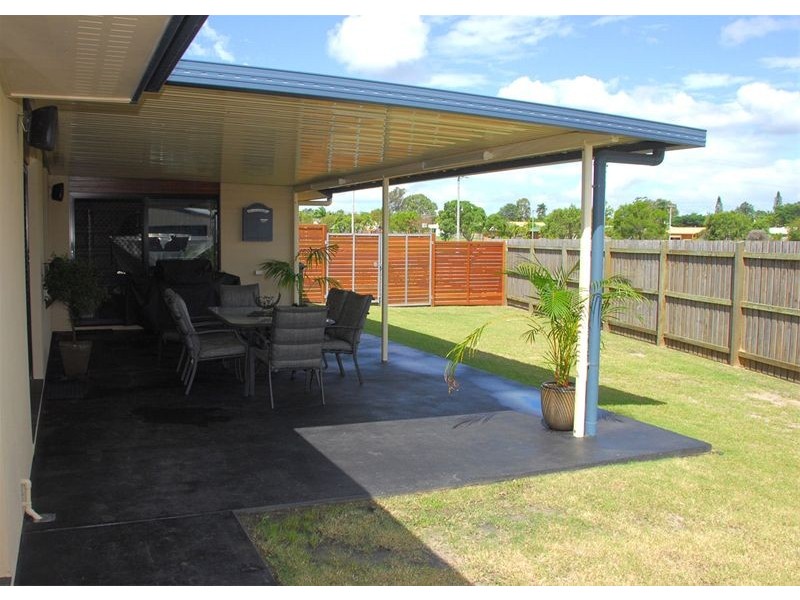 14 Murphy Street, Point Vernon QLD 4655