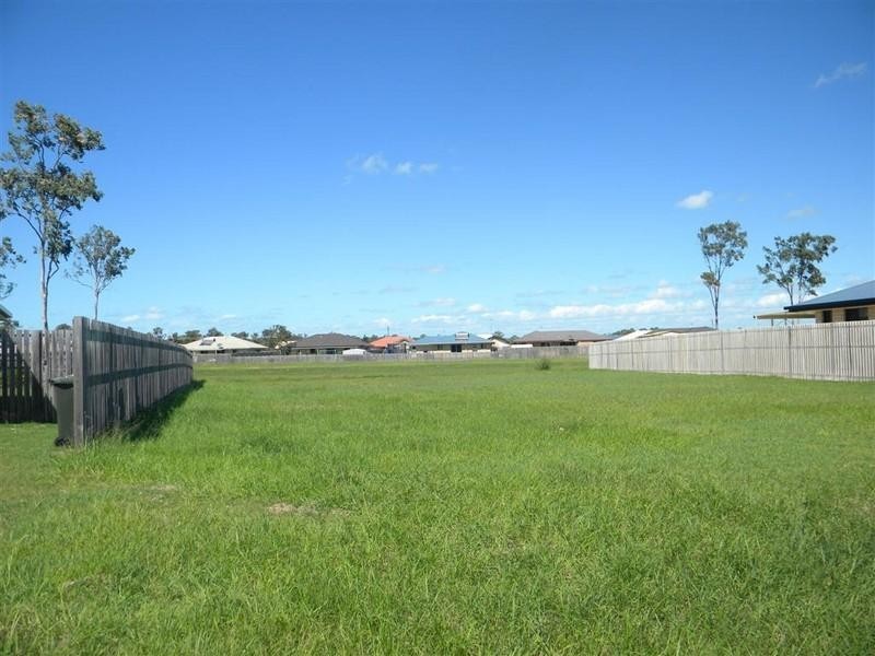 45 Archer Drive, Point Vernon QLD 4655