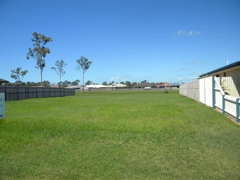 45 Archer Drive, Point Vernon QLD 4655
