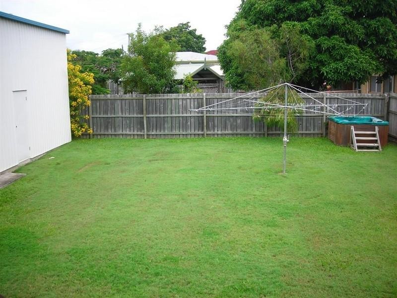 195 Esplanade, Point Vernon QLD 4655