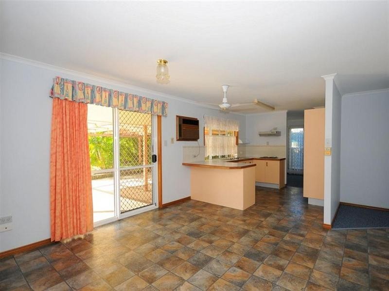 4 Queben Court, Kawungan QLD 4655