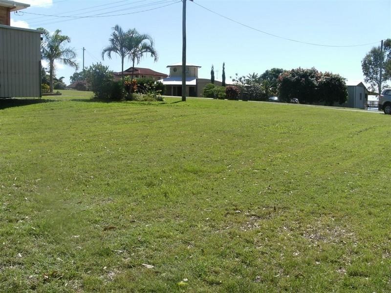 82 Ariadne Street, River Heads QLD 4655