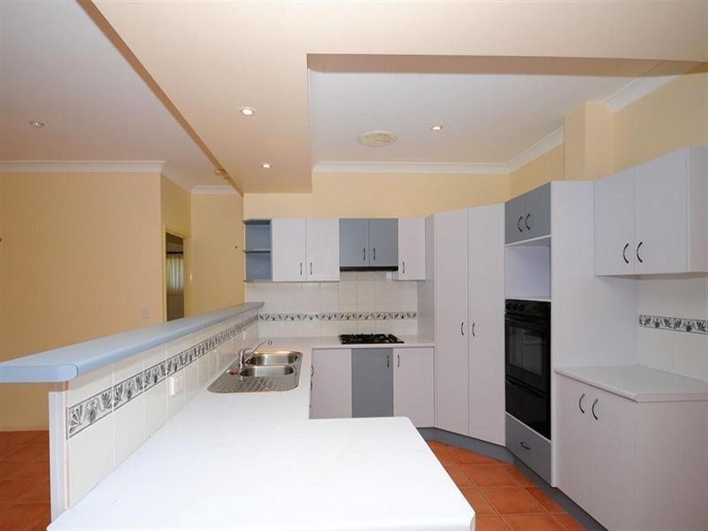 25 Pelican Avenue, Booral QLD 4655