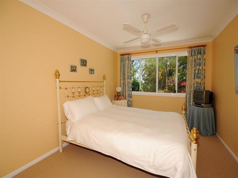 80 Kingfisher Parade, Toogoom QLD 4655