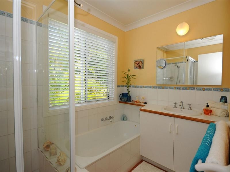 80 Kingfisher Parade, Toogoom QLD 4655