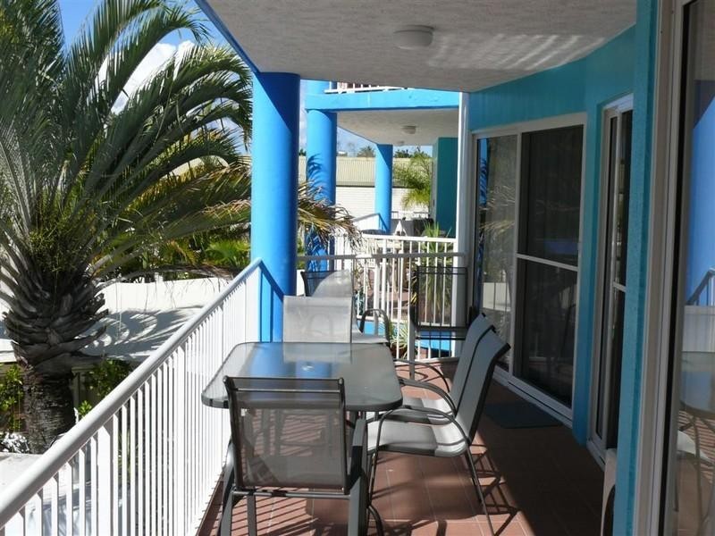 8/397 Charlton Esplanade, Torquay QLD 4655