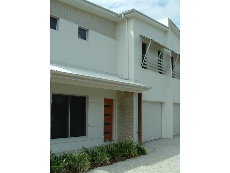 6/541 Charlton Esplanade, Urangan QLD 4655