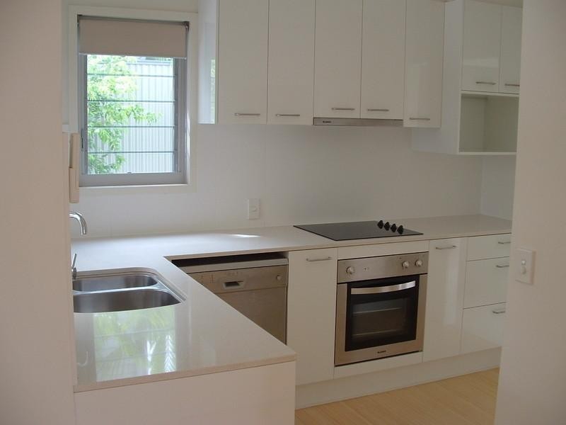 6/541 Charlton Esplanade, Urangan QLD 4655