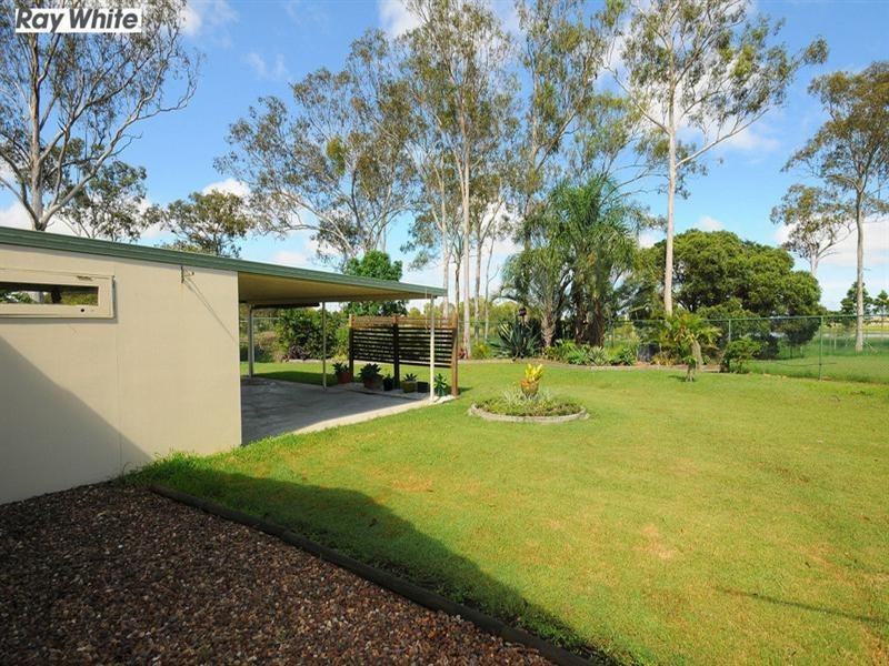 21 Wattlebird Lane, Eli Waters QLD 4655