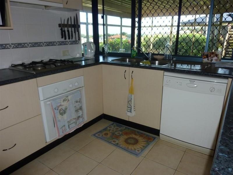21 DAVIS, Kawungan QLD 4655