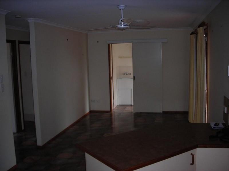 74 murphy, Point Vernon QLD 4655