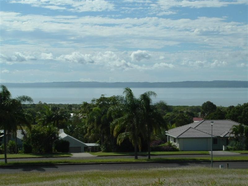 38 Cove Boulevard, River Heads QLD 4655