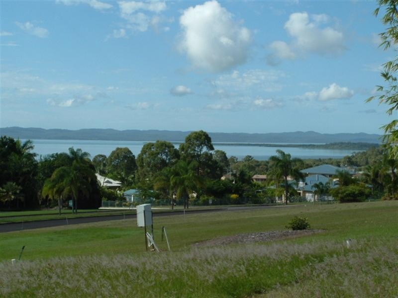 38 Cove Boulevard, River Heads QLD 4655
