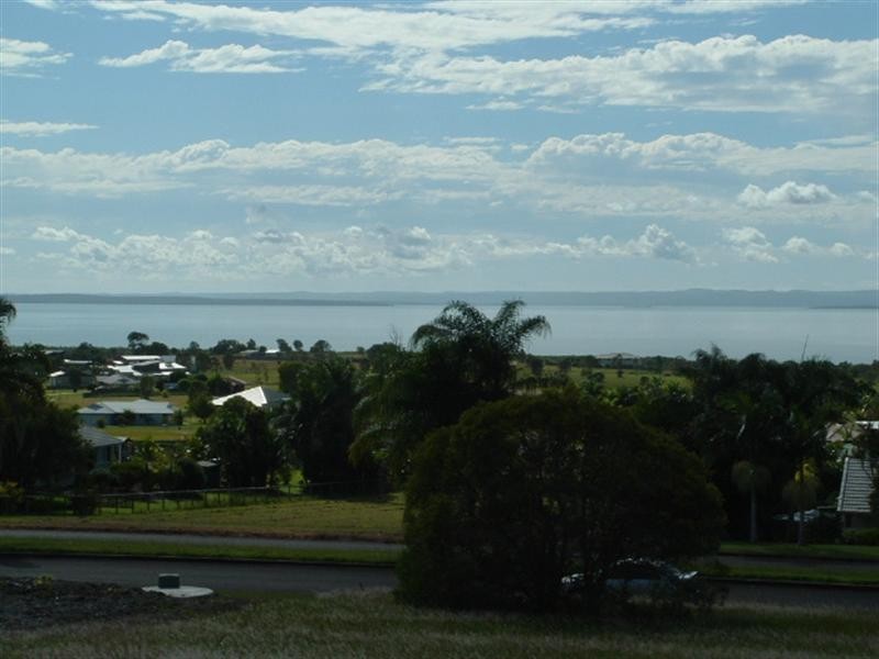 38 Cove Boulevard, River Heads QLD 4655