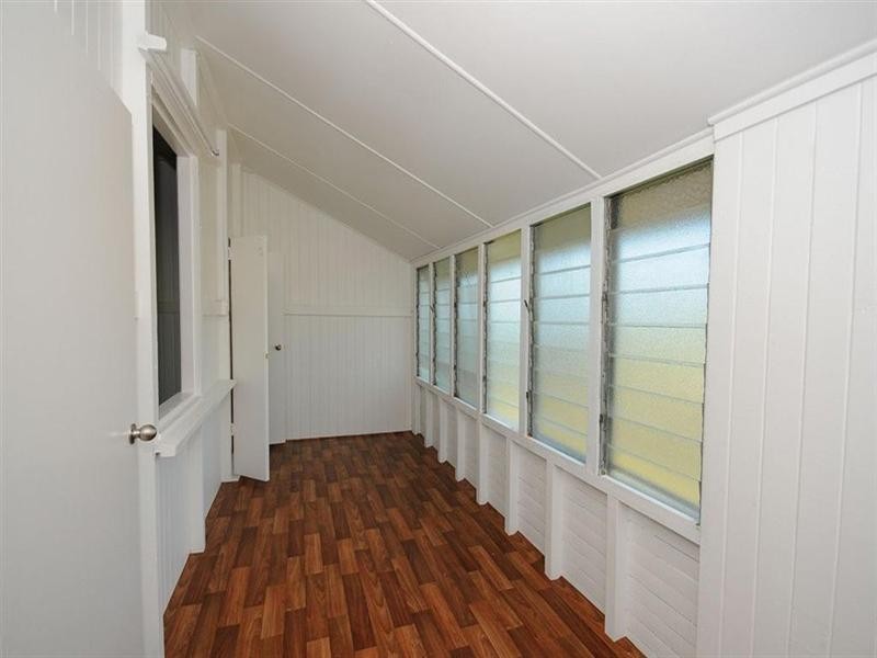 15 MARTIN, Point Vernon QLD 4655