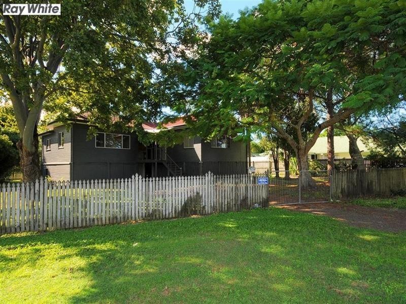 15 MARTIN, Point Vernon QLD 4655