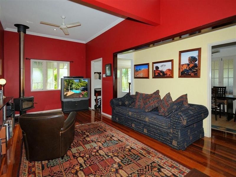 209 Torquay Terrace, Torquay QLD 4655