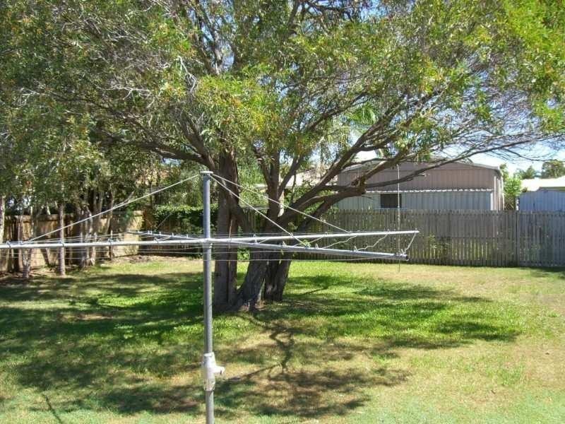 113 Limpus Street, Urangan QLD 4655