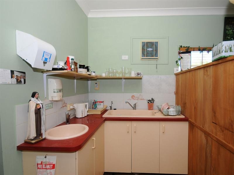 191 Dayman Street, Urangan QLD 4655