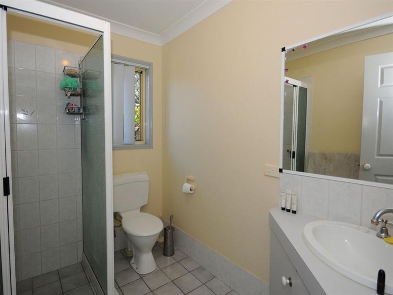 191 Dayman Street, Urangan QLD 4655