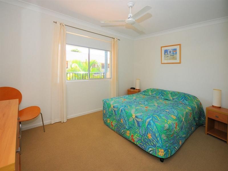 16/13 Ann Street, Torquay QLD 4655