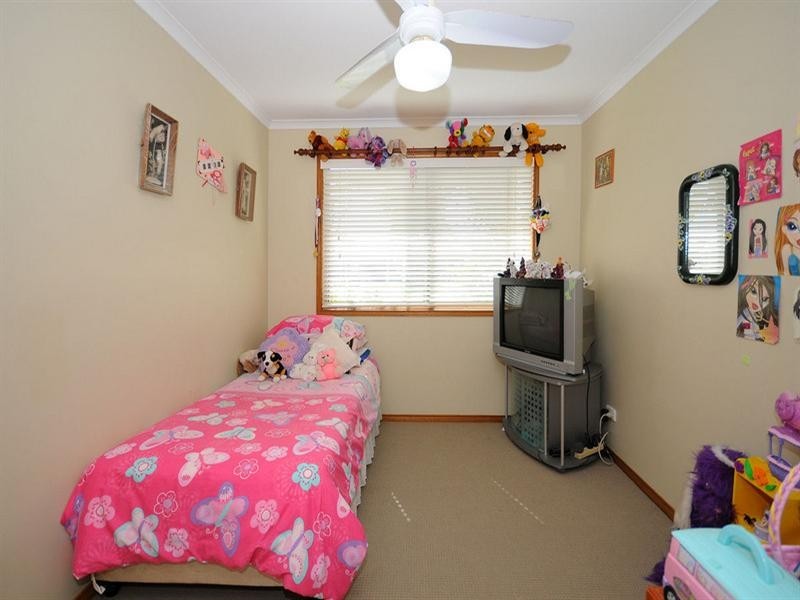 24 South Street, Urangan QLD 4655