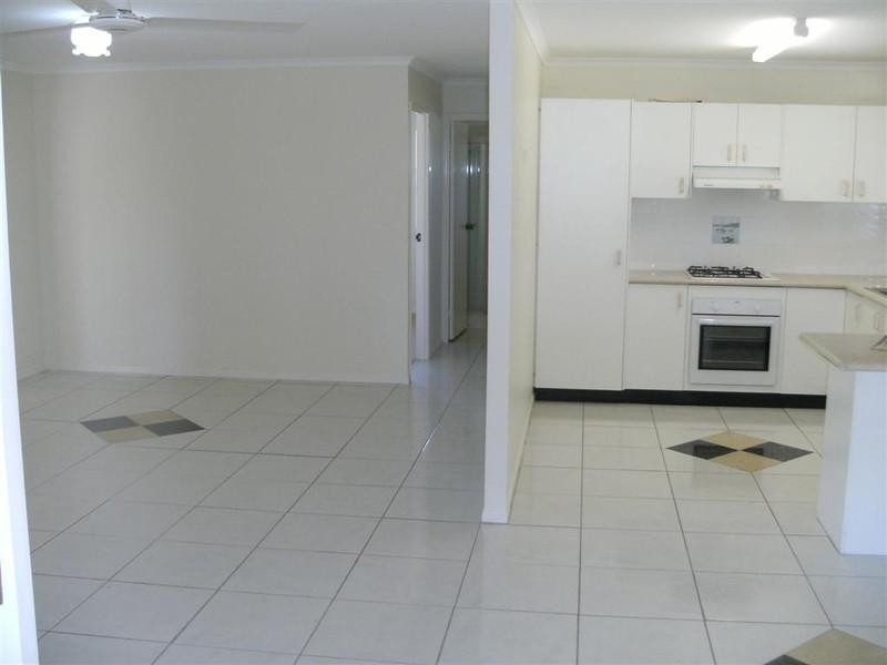 95 North Street, Point Vernon QLD 4655