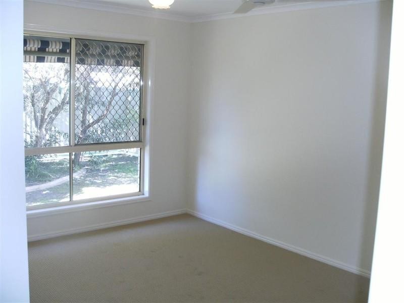 95 North Street, Point Vernon QLD 4655