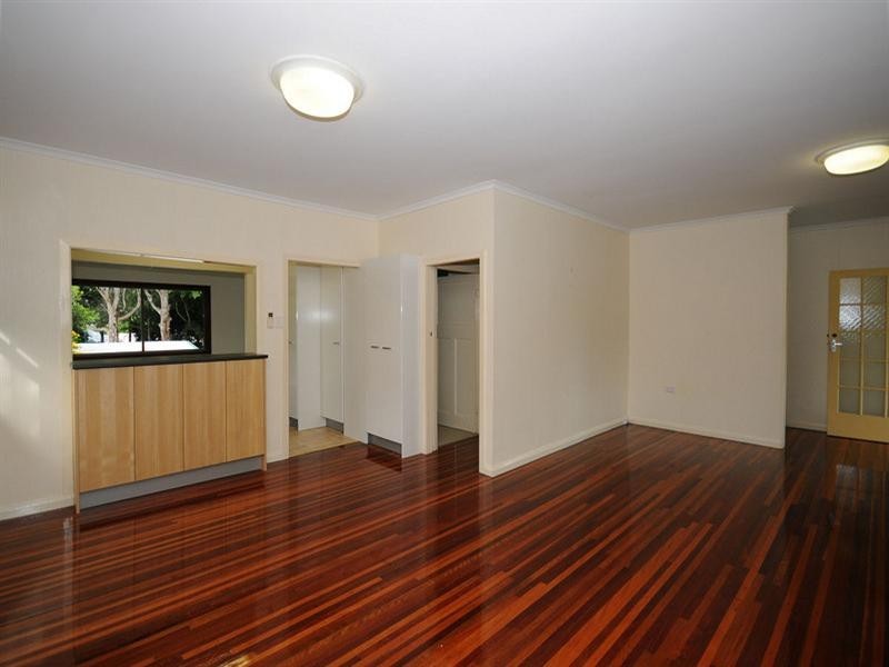 23 Helsham Street, Point Vernon QLD 4655