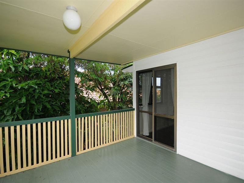 23 Helsham Street, Point Vernon QLD 4655