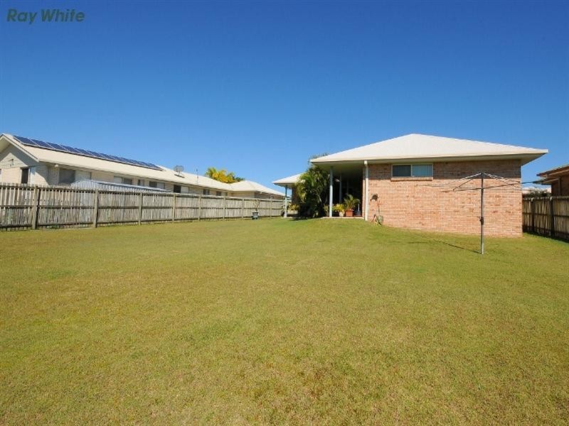 3 Queensbury Grove, Urraween QLD 4655