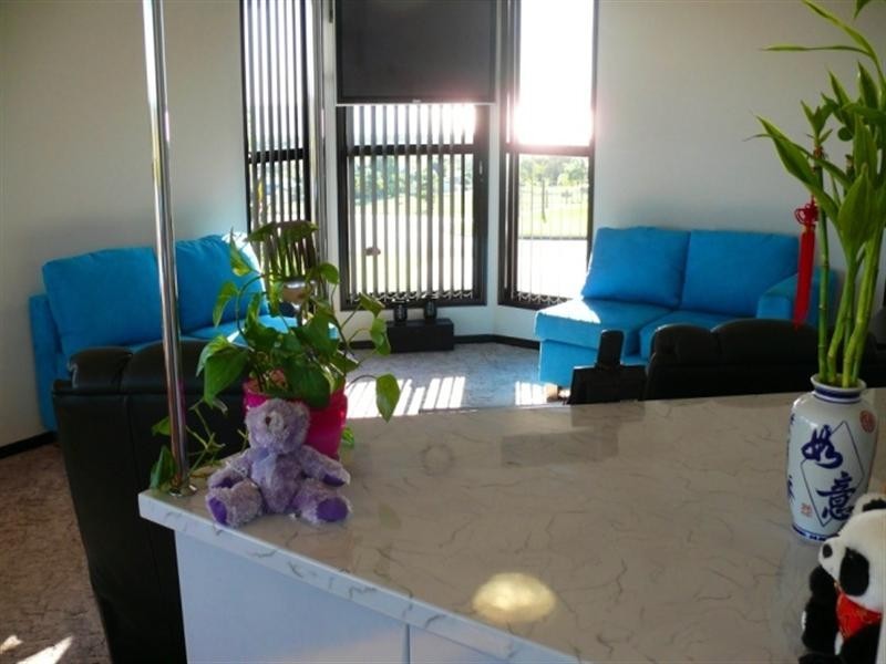 1 Tradewind Close, River Heads QLD 4655